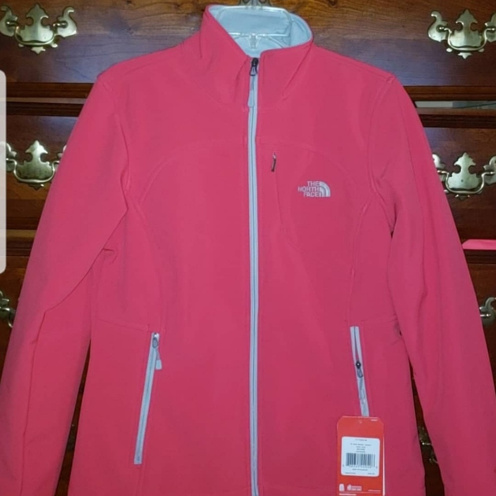 Womens The North Face Jacket NWT Medium